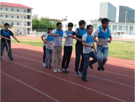 ݱBW(xu)2015ӭ(dng)