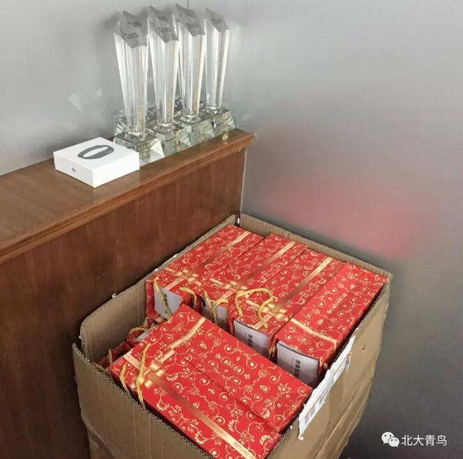 祝賀鄭州翔天信鴿“超級演說家”總決賽趙嚴博同學喜獲二等獎