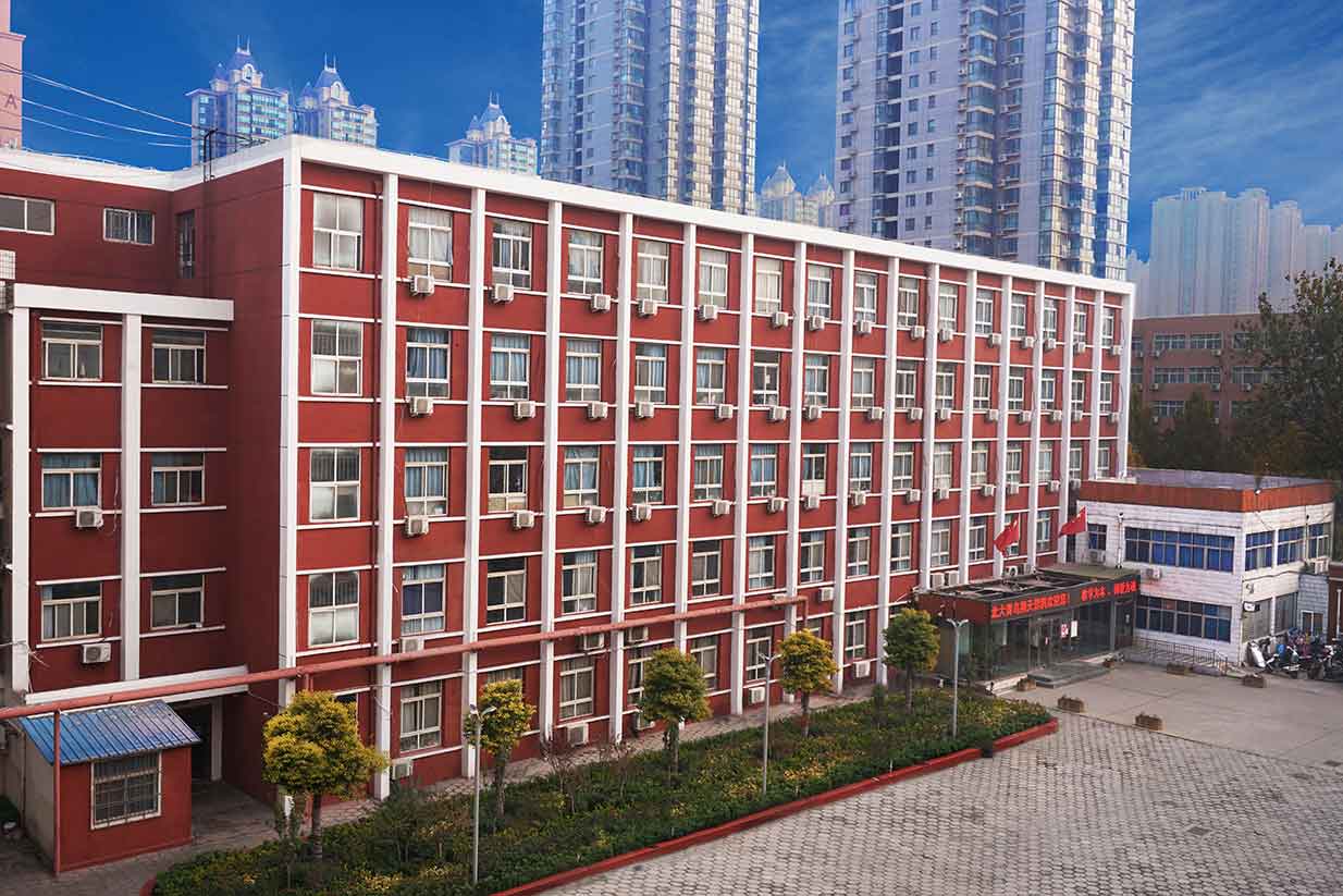 鄭州技校都有什么專業(yè)適合男孩
